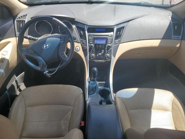 Photo 8 from auction – 2012 HYUNDAI SONATA HYB with VIN KMHEC4A45CA046682