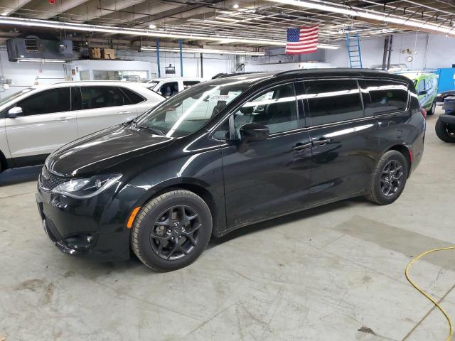 CHRYSLER PACIFICA T 2020 with VIN 2C4RC1BG6LR137694 - Photo from auction