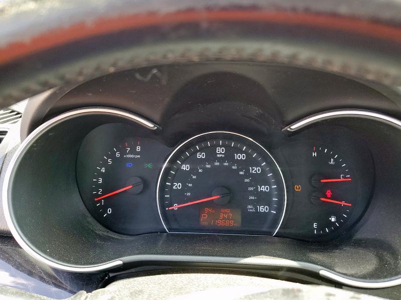 Photo 9 from auction – 2015 KIA SORENTO LX with VIN 5XYKT4A75FG629744