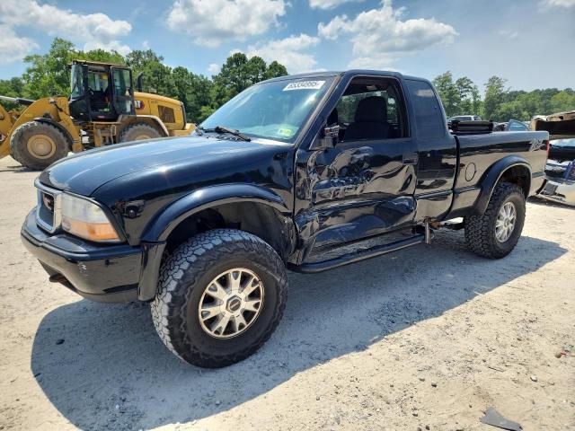 GMC SONOMA 2003 with VIN 1GTCT19X938211987 - Photo from auction