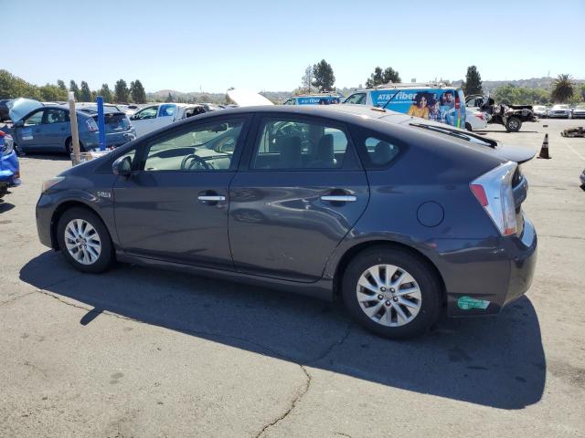 Photo 2 from auction – 2015 TOYOTA PRIUS PLUG with VIN JTDKN3DP0F3073296