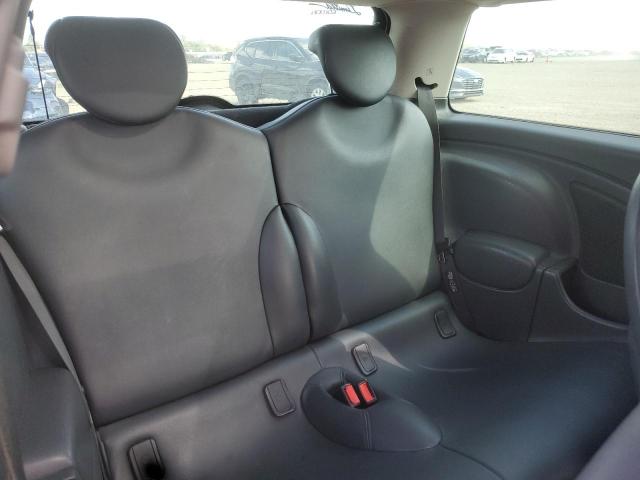 Photo 10 from auction – 2006 MINI COOPER with VIN WMWRC33596TK70386