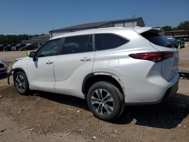Photo 2 from auction – 2023 TOYOTA HIGHLANDER L with VIN 5TDKDRAH1PS011487