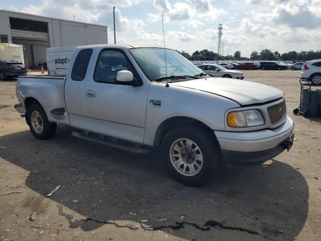 Photo 4 from auction – 2003 FORD F150 with VIN 1FTRX07W23KB32036