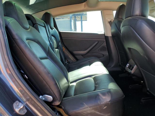 Photo 10 from auction – 2018 TESLA MODEL 3 with VIN 5YJ3E1EA1JF092762