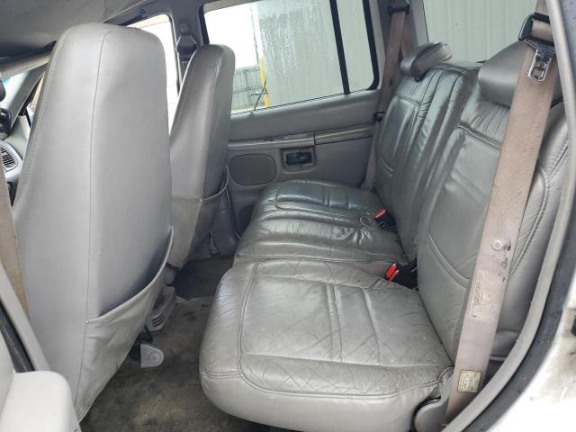 Photo 11 from auction – 2000 MERCURY MOUNTAINEE with VIN 4M2ZU66P0YUJ02318