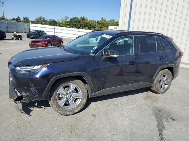 TOYOTA RAV4 XLE 2024 with VIN 2T3P1RFV2RW423903 - Photo from auction