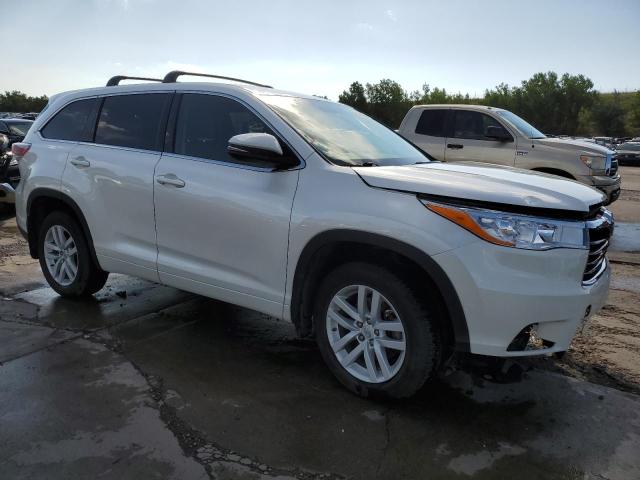 Photo 4 from auction – 2015 TOYOTA HIGHLANDER with VIN 5TDBKRFH1FS182091