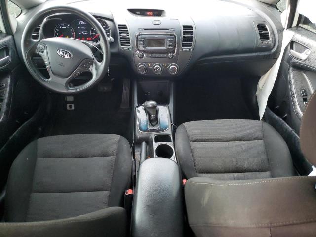 Photo 8 from auction – 2017 KIA FORTE LX with VIN 3KPFK4A7XHE075959
