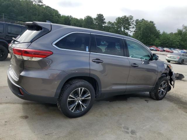 Photo 3 from auction – 2019 TOYOTA HIGHLANDER LE with VIN 5TDZZRFH2KS364161