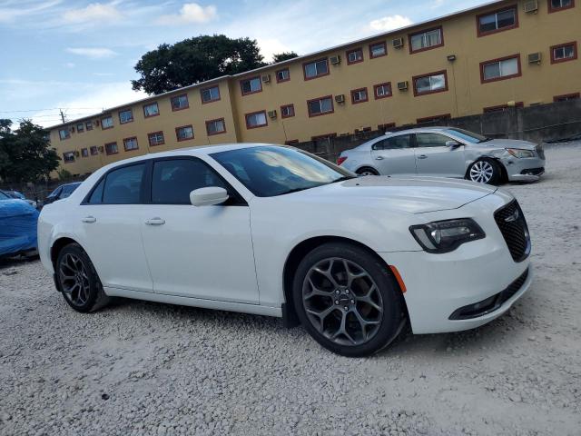 Photo 4 from auction – 2015 CHRYSLER 300 S with VIN 2C3CCABG5FH743265
