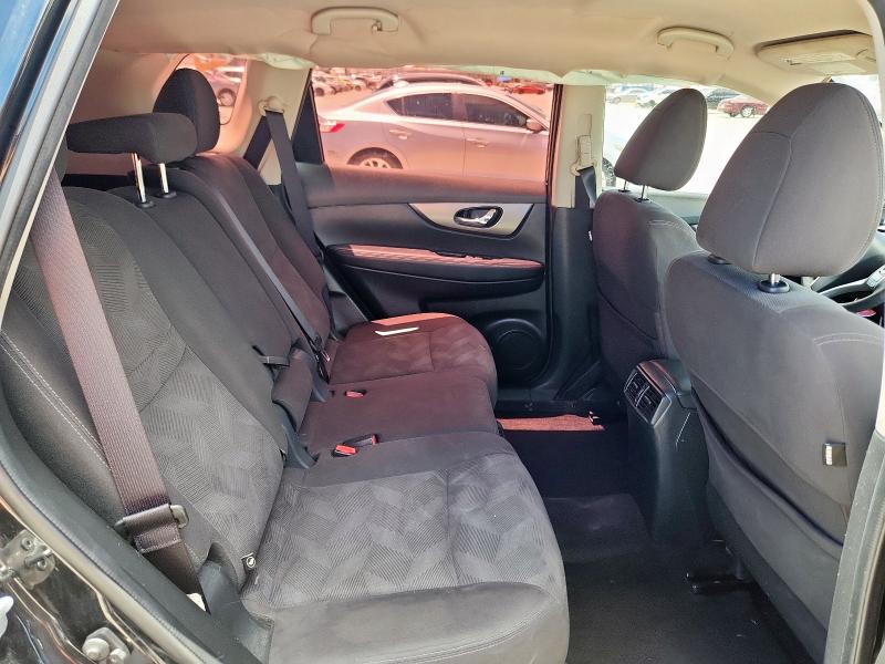 Photo 11 from auction – 2016 NISSAN ROGUE S with VIN KNMAT2MT8GP686480
