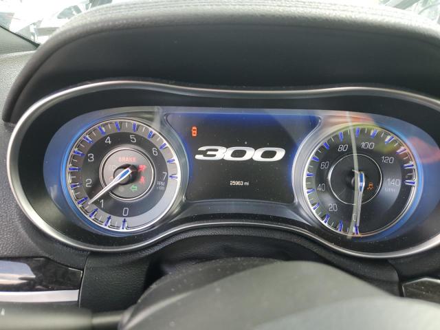 Photo 9 from auction – 2019 CHRYSLER 300 LIMITE with VIN 2C3CCAKGXKH524117