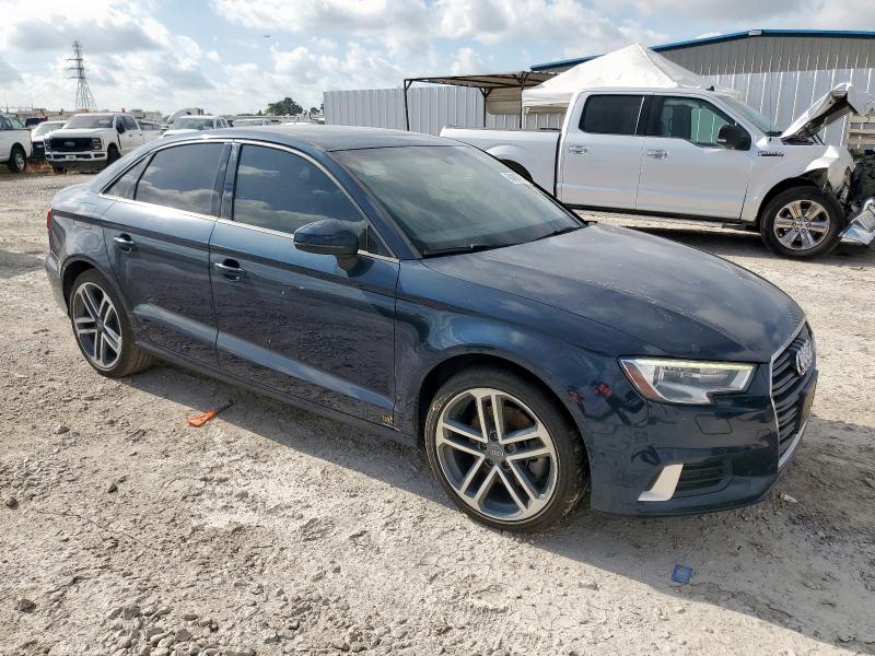 Photo 4 from auction – 2018 AUDI A3 PREMIUM with VIN WAUAUGFF7J1011020