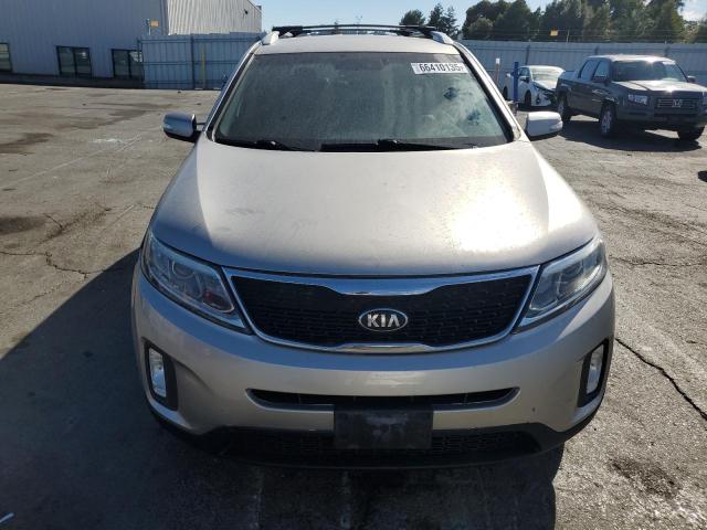 Photo 5 from auction – 2014 KIA SORENTO LX with VIN 5XYKTDA65EG482329