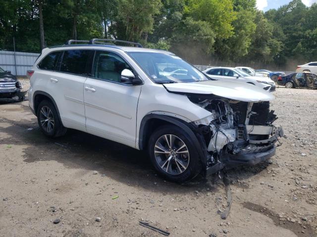 Photo 4 from auction – 2016 TOYOTA HIGHLANDER with VIN 5TDKKRFH0GS144725