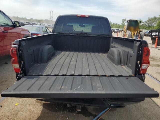 Photo 6 from auction – 2004 CHEVROLET SILVERADO with VIN 1GCEC19T94Z324372
