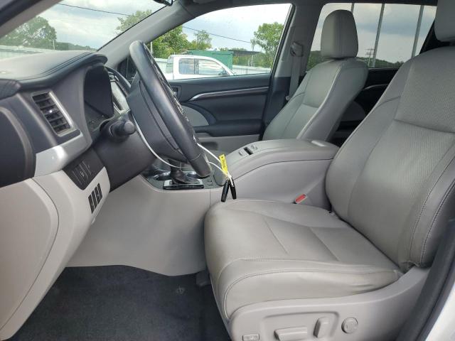 Zdjęcie 7 z aukcji – 2015 TOYOTA HIGHLANDER z VIN 5TDYKRFH1FS095169
