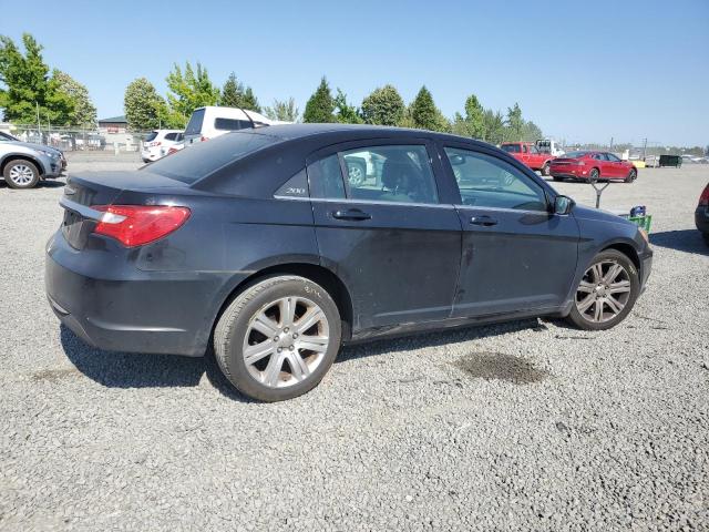 Photo 3 from auction – 2012 CHRYSLER 200 TOURIN with VIN 1C3CCBBB9CN148979