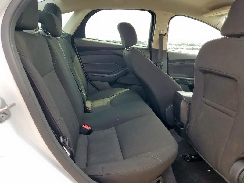 Photo 10 from auction – 2016 FORD FOCUS SE with VIN 1FADP3F23GL220769