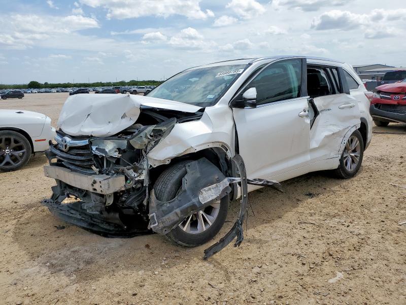 TOYOTA HIGHLANDER XLE 2015 with VIN 5TDKKRFH3FS050711 - Photo from auction