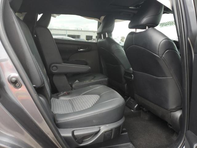 Photo 11 from auction – 2024 TOYOTA HIGHLANDER with VIN 5TDKDRBH4RS551157