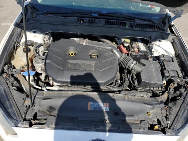 Photo 11 from auction – 2016 FORD FOCUS SE with VIN 3FA6P0H96GR242753