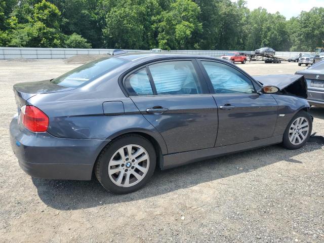 Photo 3 from auction – 2006 BMW 325 XI with VIN WBAVD13546KV03659