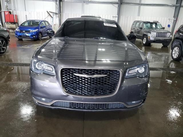 Photo 5 from auction – 2016 CHRYSLER 300 S with VIN 2C3CCAGG7GH270639