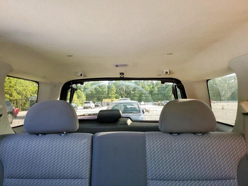 Photo 10 from auction – 2004 FORD ESCAPE XLT with VIN 1FMYU03134DA22466