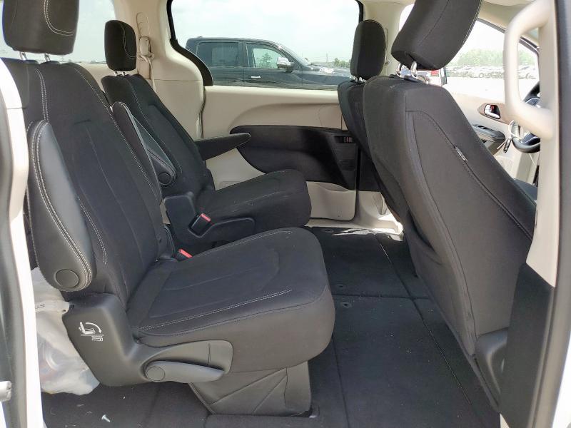 Photo 11 from auction – 2022 CHRYSLER VOYAGER LX with VIN 2C4RC1CG8NR219086