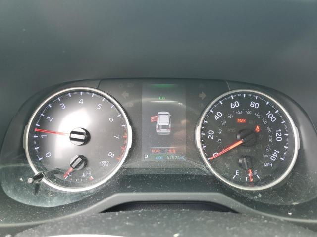 Photo 9 from auction – 2019 TOYOTA RAV4 LE with VIN JTMF1RFVXKJ012717