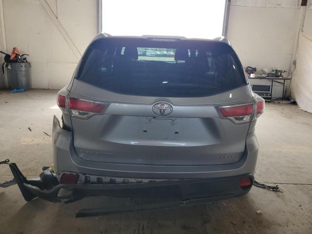 Photo 6 from auction – 2015 TOYOTA HIGHLANDER with VIN 5TDBKRFH4FS126484