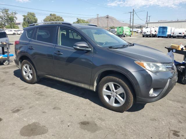 Photo 4 from auction – 2014 TOYOTA RAV4 XLE with VIN JTMWFREV4EJ012218