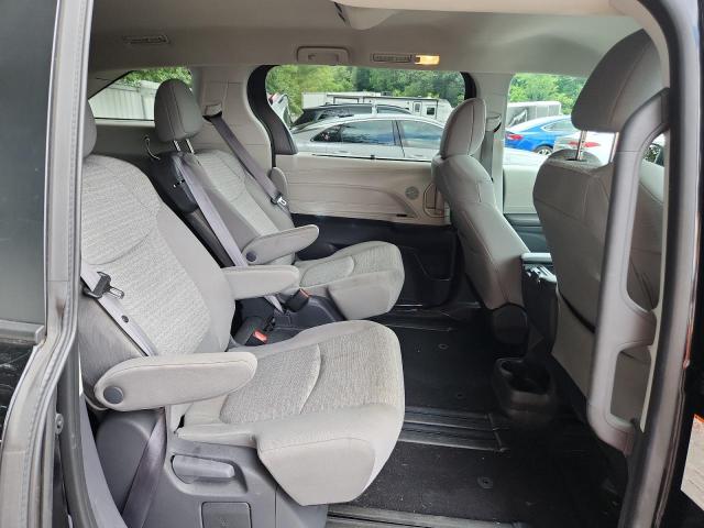 Photo 11 from auction – 2021 TOYOTA SIENNA LE with VIN 5TDKRKEC5MS032510