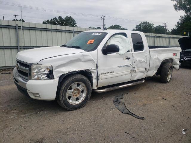 Photo 1 from auction – 2011 CHEVROLET SILVERADO with VIN 1GCRKSE30BZ438516
