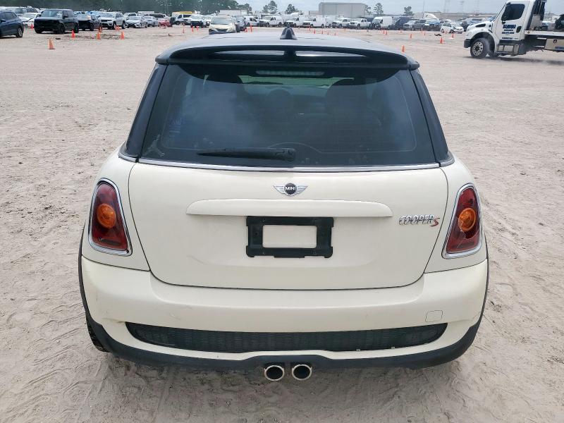 Photo 6 from auction – 2009 MINI COOPER S with VIN WMWMF73529TT93993