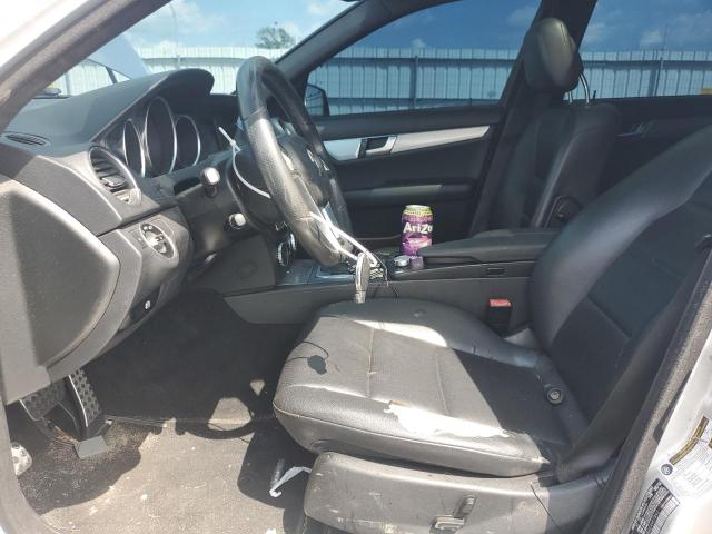 Photo 7 from auction – 2014 MERCEDES-BENZ C with VIN WDDGF4HB4EA957992