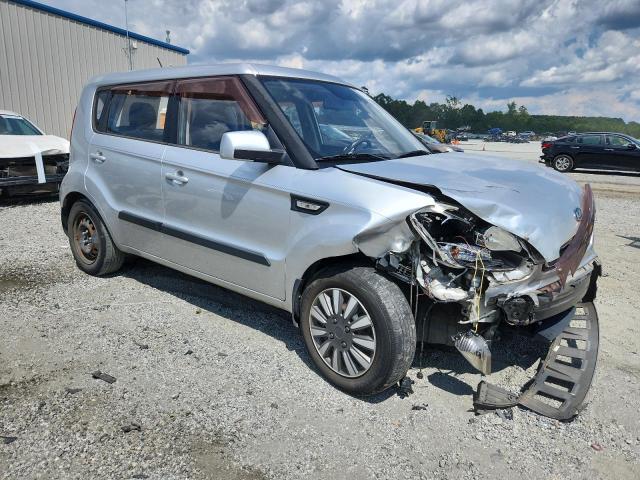 Фото 4 с аукциона – 2012 KIA SOUL с VIN KNDJT2A56C7400562