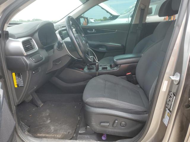 Photo 7 from auction – 2017 KIA SORENTO LX with VIN 5XYPGDA32HG264529
