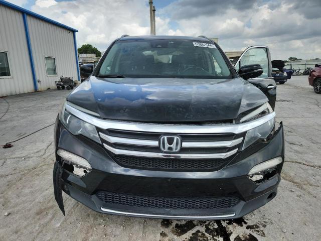 Photo 5 from auction – 2017 HONDA PILOT ELITE with VIN 5FNYF6H08HB031888