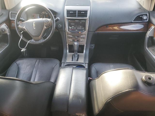 Photo 8 from auction – 2011 LINCOLN MKX with VIN 2LMDJ8JK9BBJ12813