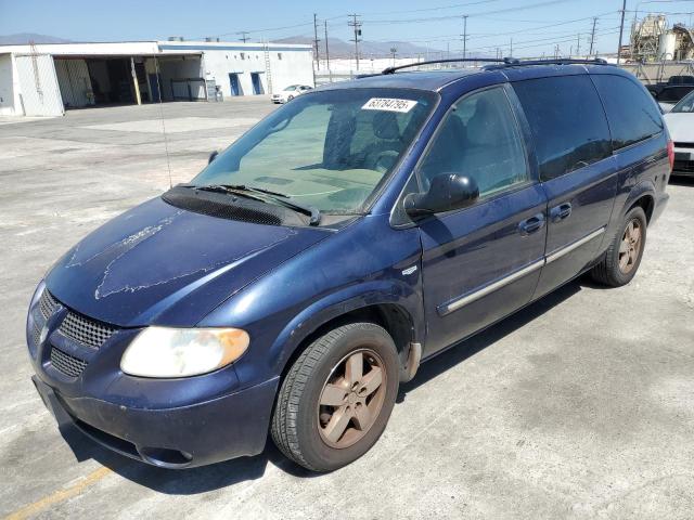 DODGE CARAVAN 2004 with VIN 2D4GP44L64R570444 - Photo from auction