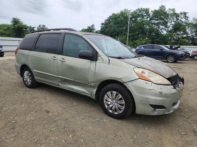 Photo 4 from auction – 2010 TOYT SIENNA CE with VIN 5TDKK4CC3AS313865