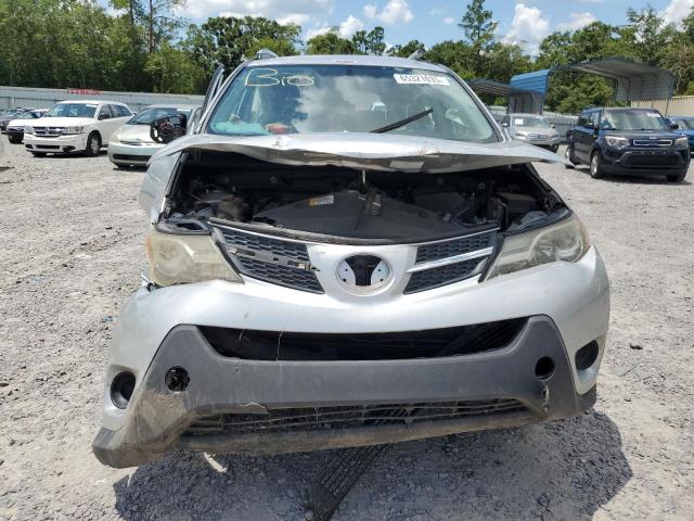 Photo 5 from auction – 2015 TOYOTA RAV4 LE with VIN JTMZFREV0FD069321