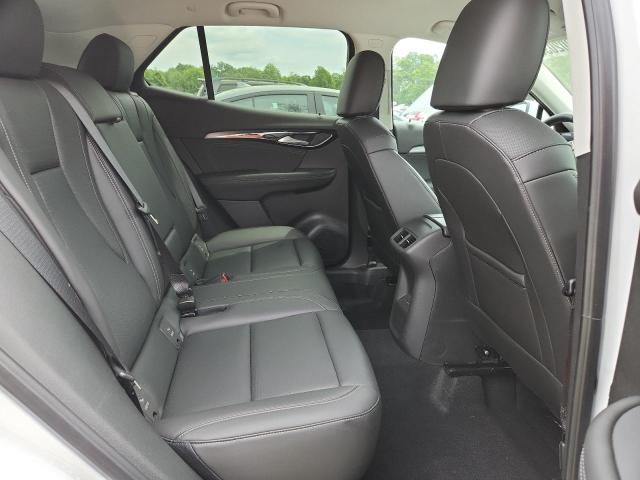 Photo 11 from auction – 2024 BUICK ENVISION P with VIN LRBFZME43RD051712