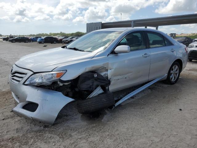 TOYOTA CAMRY BASE 2011 مع رقم تعريف المركبة 4T4BF3EK4BR141248 - صورة من المزاد
