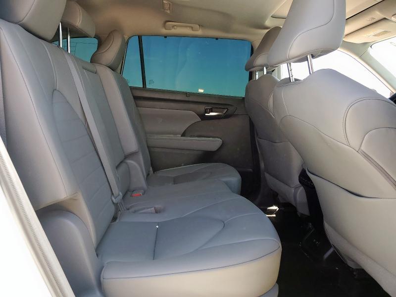 Photo 11 from auction – 2020 TOYOTA HIGHLANDER with VIN 5TDGZRAH2LS502510