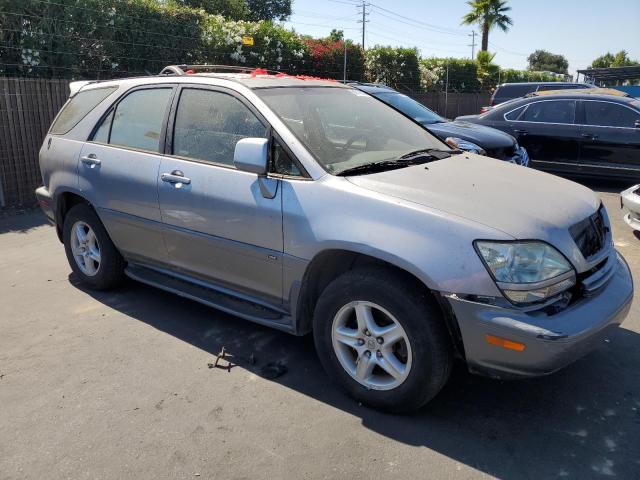 Photo 4 from auction – 2001 LEXUS RX 300 with VIN JTJGF10U110099111