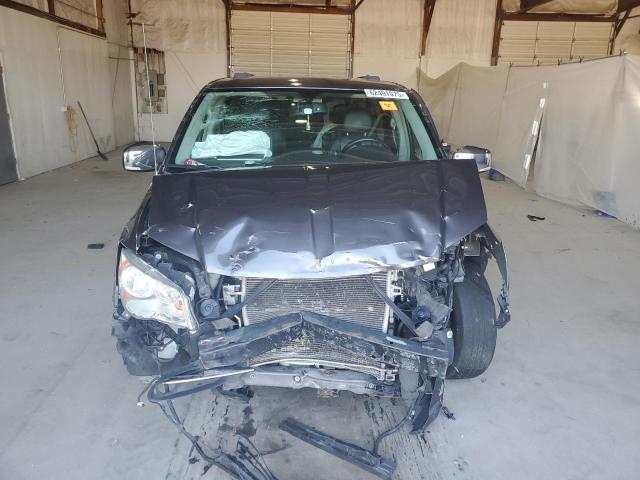 Photo 5 from auction – 2016 CHRYSLER TOWN & COU with VIN 2C4RC1CG8GR306215